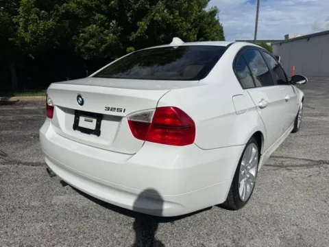 More photos of 2006 BMW 3 Series 325i at Indy Luxury Motorsports, IN