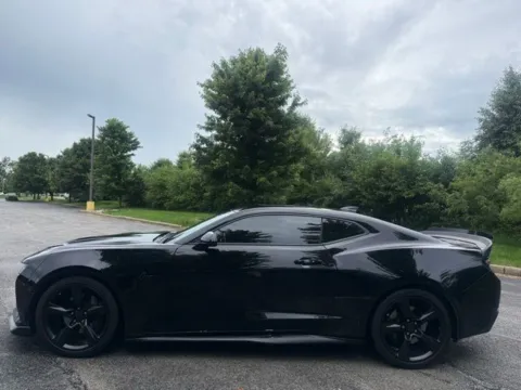 Another view of 2018 Chevrolet Camaro SS for sale in Indianapolis, IN at Indy Luxury Motorsports