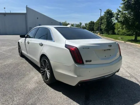 More photos of 2017 Cadillac CT6 3.0L Twin Turbo Premium Luxury at Indy Luxury Motorsports, IN