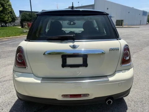 More photos of 2012 MINI Cooper at Indy Luxury Motorsports, IN