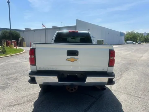 More photos of 2015 Chevrolet Silverado 2500HD LT at Indy Luxury Motorsports, IN