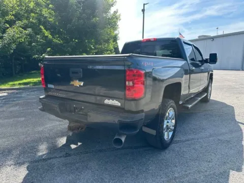 Another view of 2018 Chevrolet Silverado 2500HD High Country for sale in Indianapolis, IN at Indy Luxury Motorsports