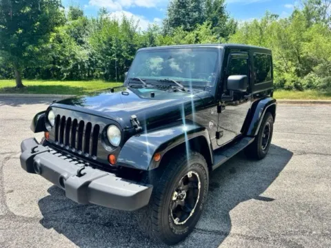 More photos of 2011 Jeep Wrangler Sahara at Indy Luxury Motorsports, IN