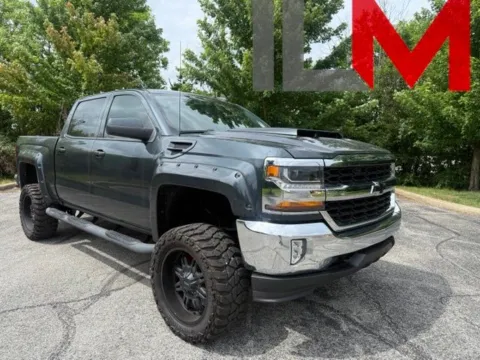 Gray 2017 Chevrolet Silverado 1500 LT for sale in Indianapolis, IN