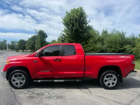 Another view of 2016 Toyota Tundra SR5 for sale in Indianapolis, IN at Indy Luxury Motorsports