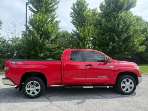 Photos of 2016 Toyota Tundra SR5 for sale in Indianapolis, IN at Indy Luxury Motorsports
