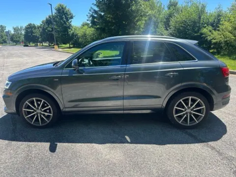 More photos of 2018 Audi Q3 2.0T Premium at Indy Luxury Motorsports, IN