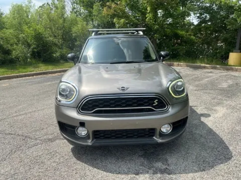 More photos of 2019 MINI Cooper S E Countryman at Indy Luxury Motorsports, IN