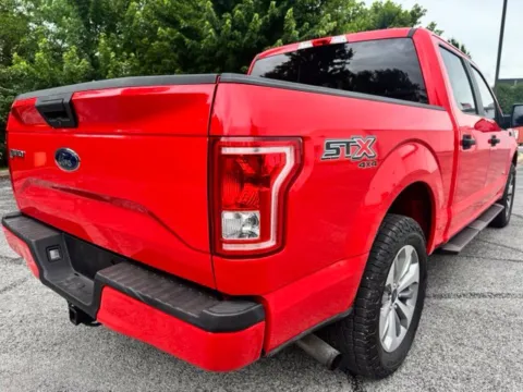 More photos of 2017 Ford F-150 XL at Indy Luxury Motorsports, IN