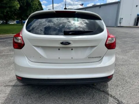 More photos of 2012 Ford Focus Titanium at Indy Luxury Motorsports, IN