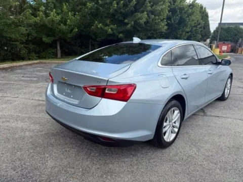 Another view of 2017 Chevrolet Malibu LT for sale in Indianapolis, IN at Indy Luxury Motorsports