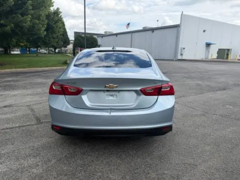 More photos of 2017 Chevrolet Malibu LT at Indy Luxury Motorsports, IN
