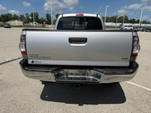 More photos of 2013 Toyota Tacoma at Indy Luxury Motorsports, IN