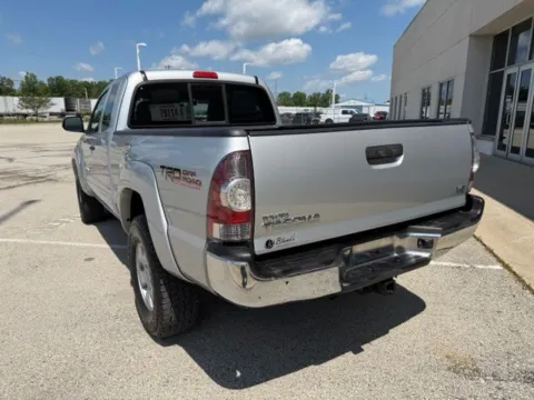 More photos of 2013 Toyota Tacoma at Indy Luxury Motorsports, IN