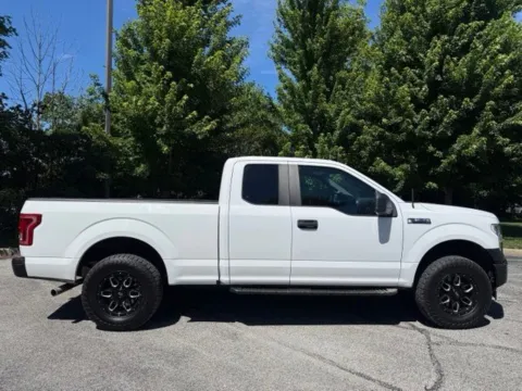 Photos of 2017 Ford F-150 XL for sale in Indianapolis, IN at Indy Luxury Motorsports