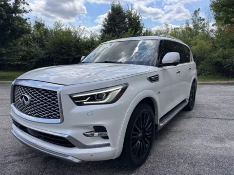 More photos of 2020 INFINITI QX80 Limited at Indy Luxury Motorsports, IN