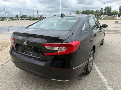 More photos of 2018 Honda Accord EX-L at Indy Luxury Motorsports, IN