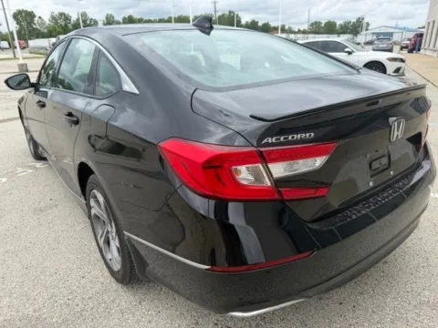 More photos of 2018 Honda Accord EX-L at Indy Luxury Motorsports, IN
