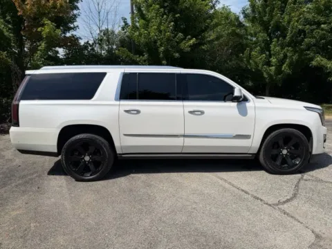 Photos of 2017 Cadillac Escalade ESV Platinum Edition for sale in Indianapolis, IN at Indy Luxury Motorsports