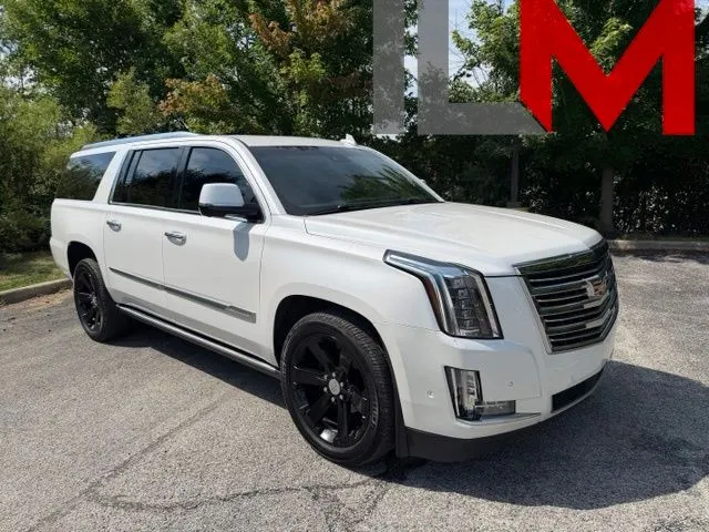 White 2017 Cadillac Escalade ESV Platinum Edition for sale in Indianapolis, IN