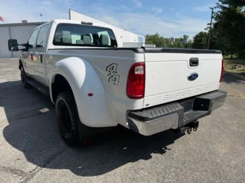 More photos of 2015 Ford F-350SD XL at Indy Luxury Motorsports, IN