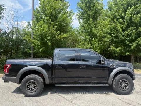 Photos of 2019 Ford F-150 Raptor for sale in Indianapolis, IN at Indy Luxury Motorsports