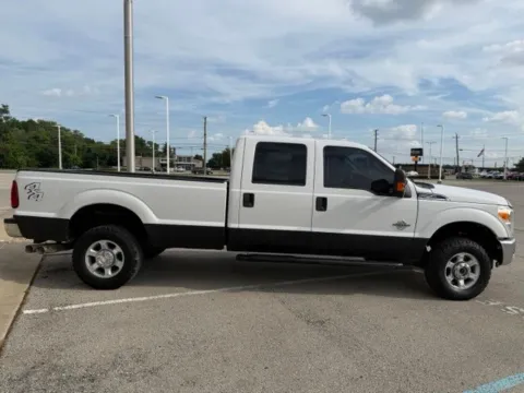 Photos of 2015 Ford F-250SD XLT for sale in Indianapolis, IN at Indy Luxury Motorsports