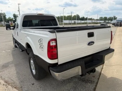More photos of 2015 Ford F-250SD XLT at Indy Luxury Motorsports, IN
