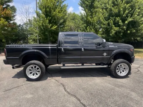 Photos of 2015 Ford F-350SD Platinum for sale in Indianapolis, IN at Indy Luxury Motorsports