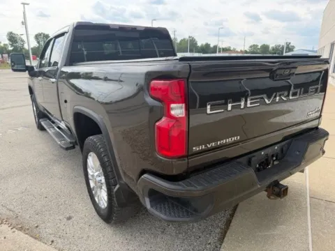 More photos of 2021 Chevrolet Silverado 3500 HD High Country at Indy Luxury Motorsports, IN