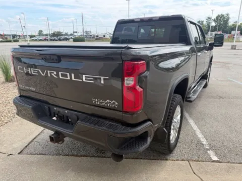 More photos of 2021 Chevrolet Silverado 3500 HD High Country at Indy Luxury Motorsports, IN