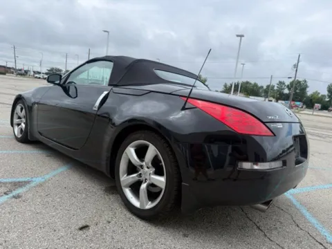 More photos of 2006 Nissan 350Z Touring at Indy Luxury Motorsports, IN