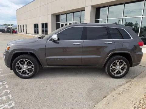 More photos of 2020 Jeep Grand Cherokee Overland at Indy Luxury Motorsports, IN