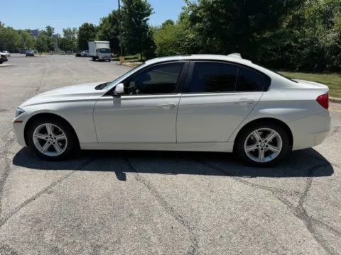 More photos of 2015 BMW 3 Series 328i xDrive at Indy Luxury Motorsports, IN