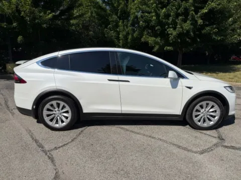 Photos of 2020 Tesla Model X Long Range for sale in Indianapolis, IN at Indy Luxury Motorsports