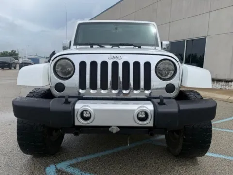More photos of 2014 Jeep Wrangler Unlimited Sahara at Indy Luxury Motorsports, IN