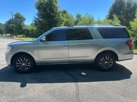 More photos of 2021 Ford Expedition Max Limited at Indy Luxury Motorsports, IN