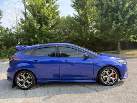 Photos of 2015 Ford Focus ST for sale in Indianapolis, IN at Indy Luxury Motorsports