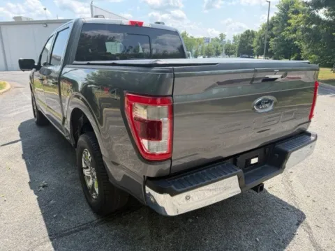 More photos of 2022 Ford F-150 Lariat at Indy Luxury Motorsports, IN