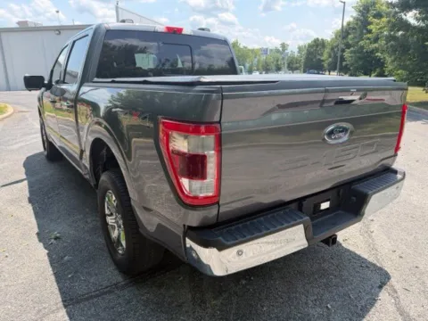 More photos of 2022 Ford F-150 Lariat at Indy Luxury Motorsports, IN