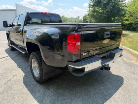 More photos of 2015 Chevrolet Silverado 3500HD LTZ at Indy Luxury Motorsports, IN