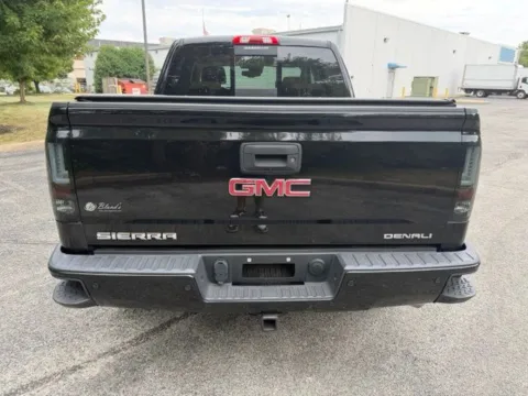 More photos of 2017 GMC Sierra 1500 Denali at Indy Luxury Motorsports, IN