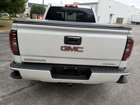 More photos of 2017 GMC Sierra 1500 Denali at Indy Luxury Motorsports, IN