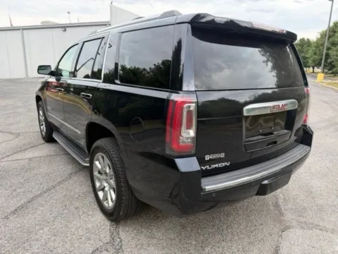 More photos of 2019 GMC Yukon Denali at Indy Luxury Motorsports, IN