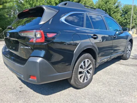 More photos of 2024 Subaru Outback Premium at Indy Luxury Motorsports, IN