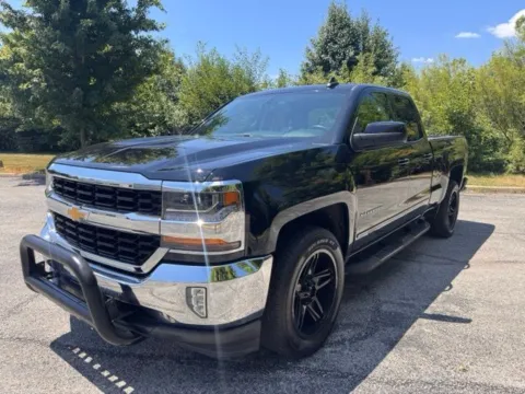 Photos of 2017 Chevrolet Silverado 1500 LT for sale in Indianapolis, IN at Indy Luxury Motorsports