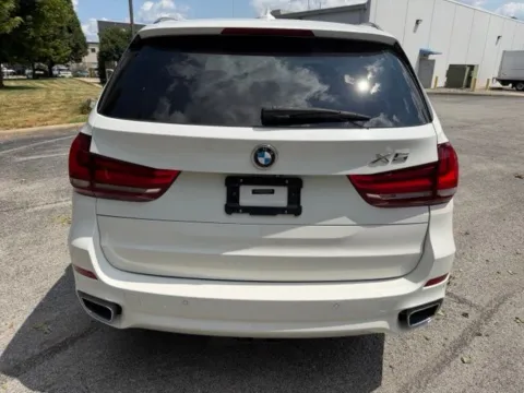 More photos of 2015 BMW X5 xDrive35d at Indy Luxury Motorsports, IN