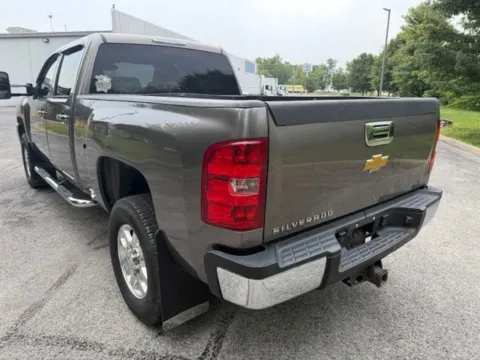 More photos of 2013 Chevrolet Silverado 2500 HD LT at Indy Luxury Motorsports, IN