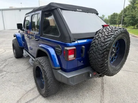 More photos of 2020 Jeep Wrangler Unlimited Sahara at Indy Luxury Motorsports, IN