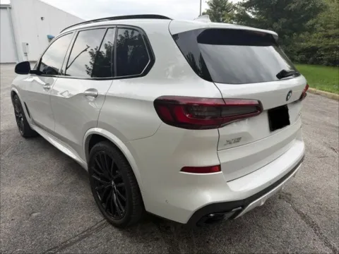 More photos of 2021 BMW X5 xDrive40i at Indy Luxury Motorsports, IN